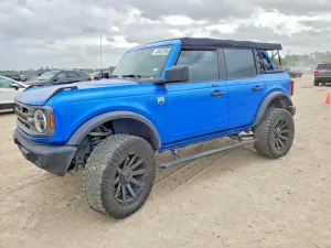 Ford Bronco 2.3L 4 2022
