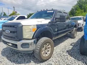 Ford F-350 6.7L 8 2015