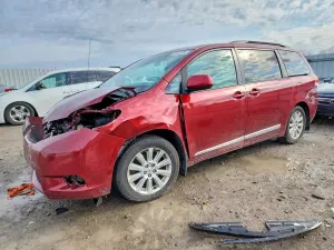 Toyota Sienna 3.5L 6 2012