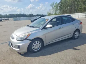 Hyundai Accent 1.6L 4 2015