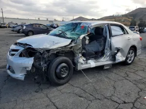 Toyota Corolla 1.8L 4 2013