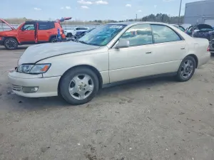 Lexus ES 3.0L 6 2001