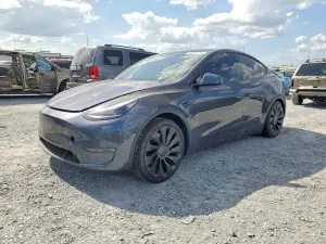 Tesla Model Y 2022