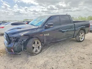 RAM 1500 5.7L 8 2014