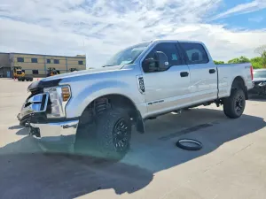 Ford F-250 6.7L 8 2019