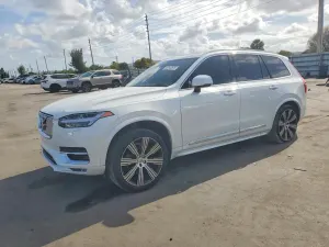 Volvo XC90 2.0L 4 2020