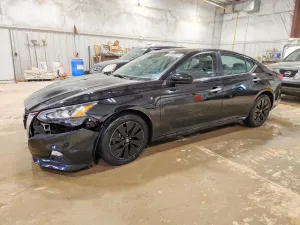 Nissan Altima 2.5L 4 2022