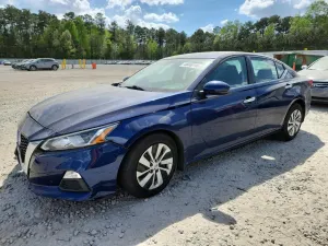 Nissan Altima 2.5L 4 2020