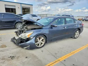 Nissan Altima 2.5L 4 2013