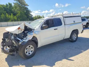 Nissan Frontier 3.8L 6 2022