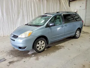 Toyota Sienna 3.3L 6 2005