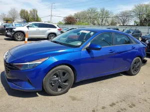Hyundai Elantra 2.0L 4 2021