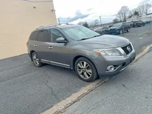 Nissan Pathfinder 3.5L 6 2015