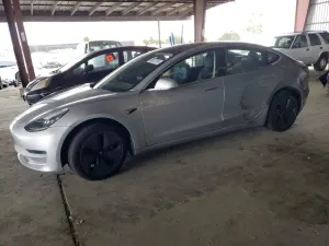 Tesla Model 3 2018