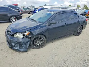 Toyota Corolla 1.8L 4 2012