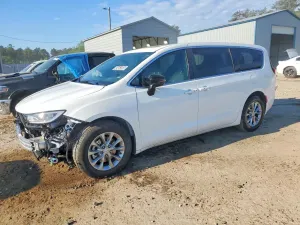 Chrysler Pacifica 3.6L 6 2026