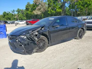 Toyota Camry 2.5L 4 2021