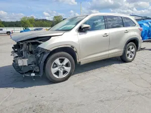 Toyota Highlander 3.5L 6 2014