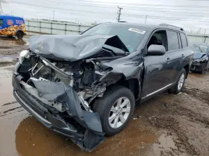 Toyota Highlander 3.5L 6 2013