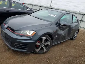 Volkswagen Golf 2L 4 2015