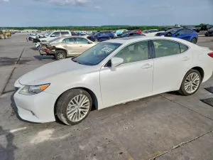 Lexus ES 3.5L 6 2015