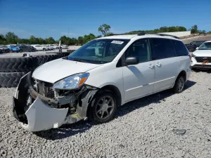 Toyota Sienna 3.3L 6 2005