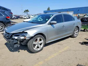 Volkswagen Passat 2.5L 5 2014