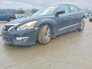 Nissan Altima 2.5L 4 2015