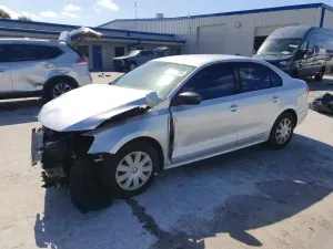 Volkswagen Jetta 1.4L 4 2016