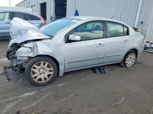 Nissan Sentra 2.0L 4 2011