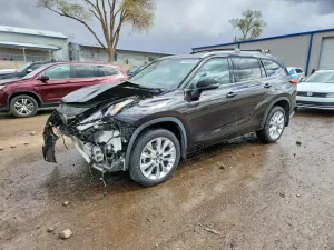 Toyota Highlander 3.5L 6 2020