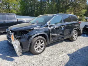 Toyota Highlander 3.5L 6 2014