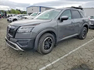 Nissan Pathfinder 3.5L 6 2024