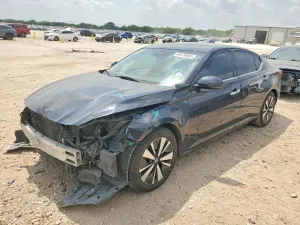 Nissan Altima 2.5L 4 2019