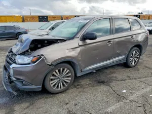 Mitsubishi Outlander 2.4L 4 2020