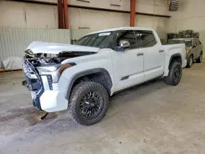 Toyota Tundra 3.4L 6 2022