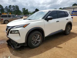Nissan Rogue 2.5L 4 2021