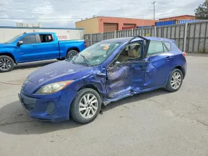 Mazda 3 2.0L 4 2013