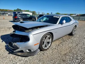 Dodge Challenger 5.7L 8 2021