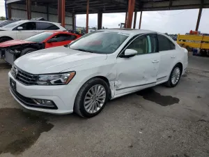 Volkswagen Passat 1.8L 4 2016