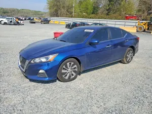 Nissan Altima 2.5L 4 2020