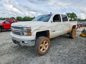 Chevrolet Silverado 1500 5.3L 8 2015