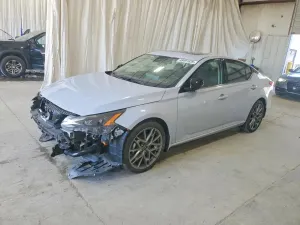 Nissan Altima 2.0L 4 2024