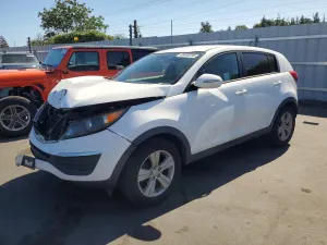 Kia Sportage 2.4L 4 2012