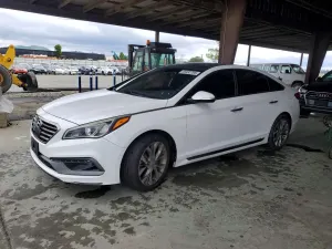 Hyundai Sonata 2.0L 4 2015