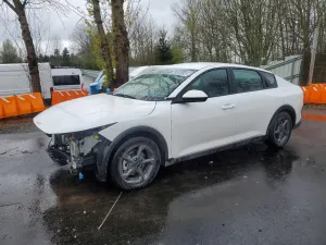 Kia K4 2.0L 4 2025