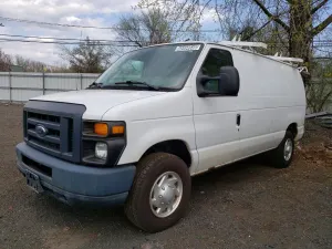 Ford Econoline 4.6L 8 2014