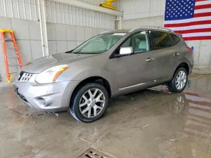 Nissan Rogue 2.5L 4 2013