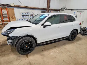 Porsche Cayenne 3.6L 6 2016