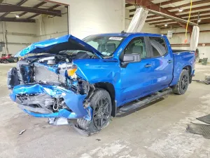 Chevrolet Silverado 1500 2.7L 4 2023